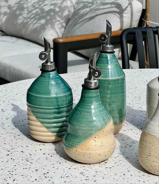 Blue Half-Dipped Oil Pourer